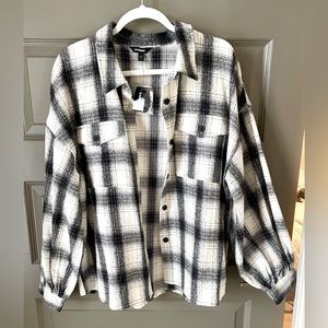 NWT Express black and ivory plaid shacket